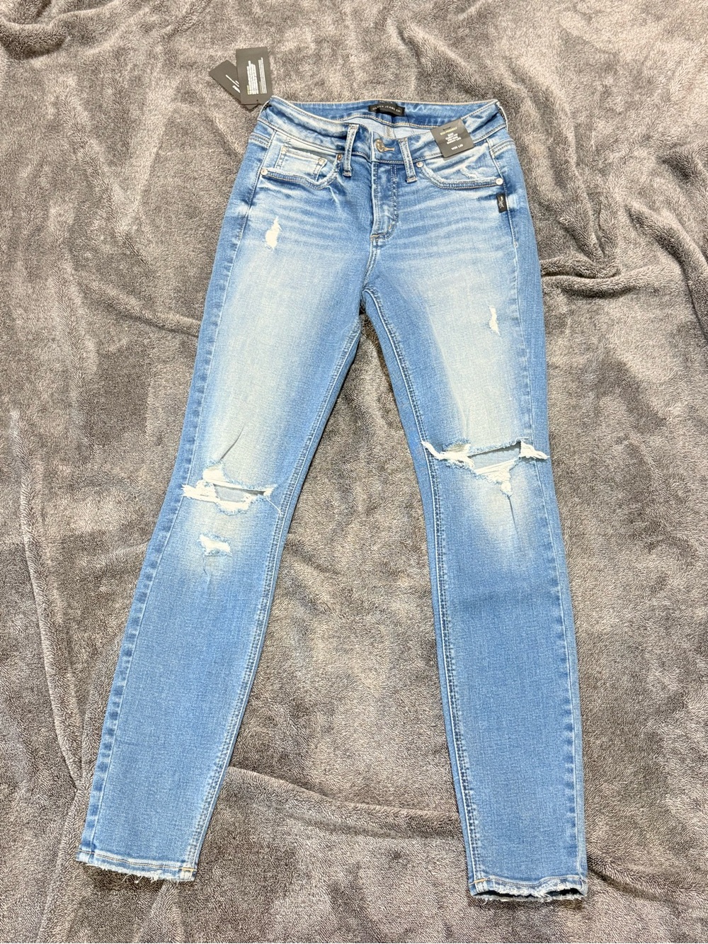 Silver Jeans Light Blue Ripped Skinny Jeans - Women
